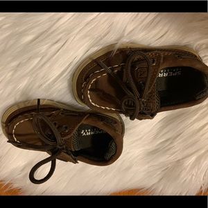 Toddler size 5 SPERRY top-sider